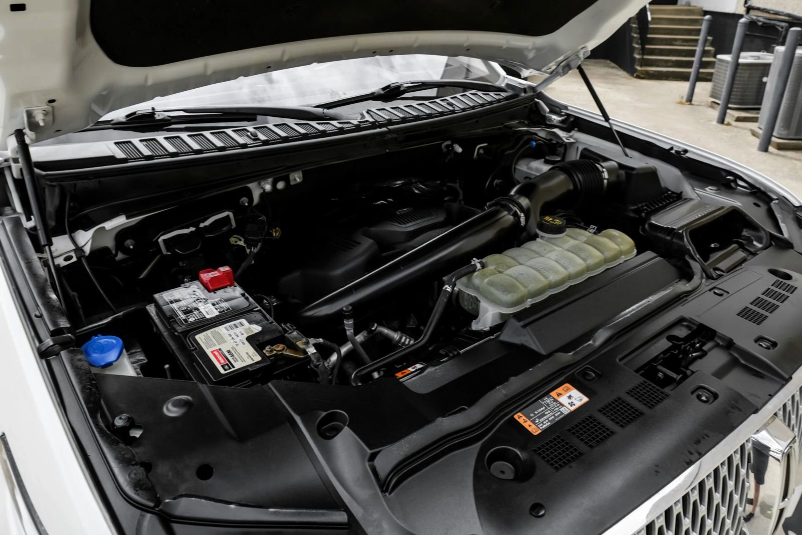 Used 2020 Lincoln Navigator Black Label w/ Cargo Convenience Package AWD/4WD image 54