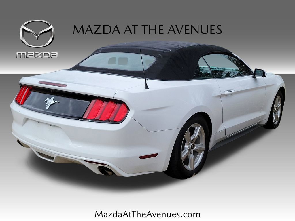 Used 2016 Ford Mustang Convertible image 15
