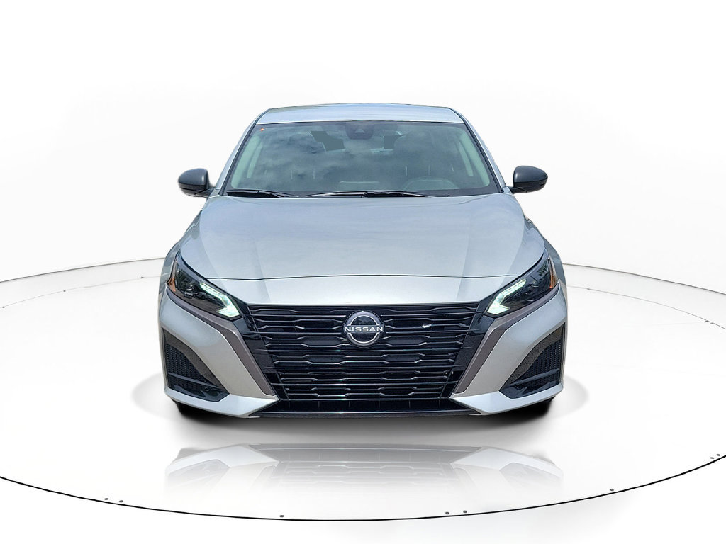 New 2026 Nissan Altima 2.5 SV FWD image 2