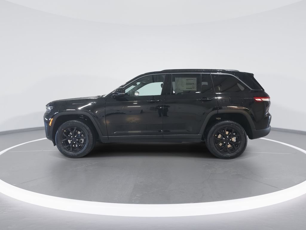 New 2026 Jeep Grand Cherokee Altitude AWD/4WD image 5