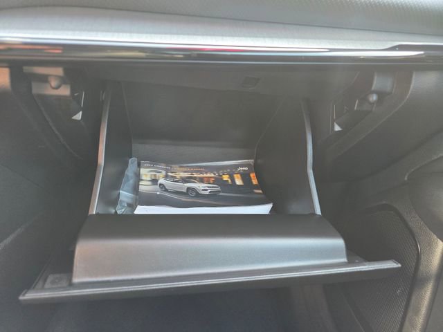 Used 2023 Jeep Compass Trailhawk image 19