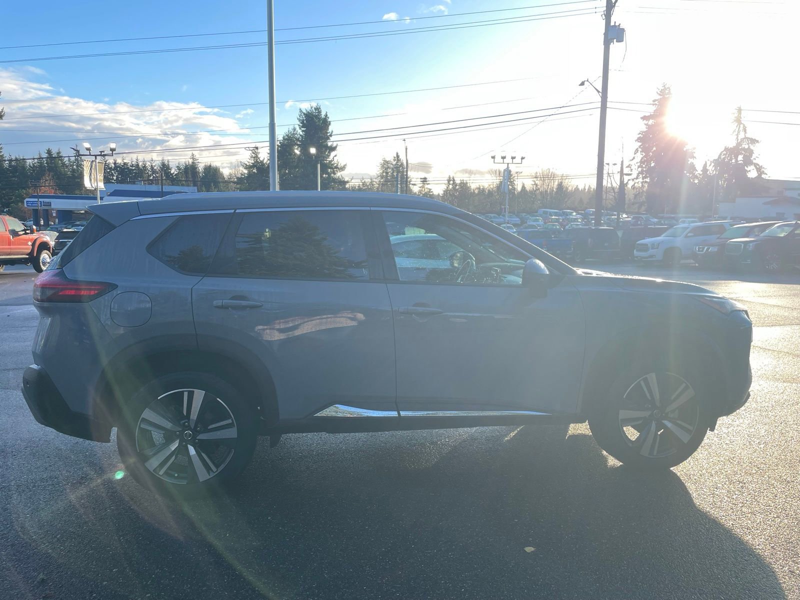 Used 2021 Nissan Rogue SL image 9