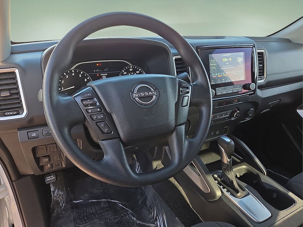 Used 2022 Nissan Frontier SV image 21