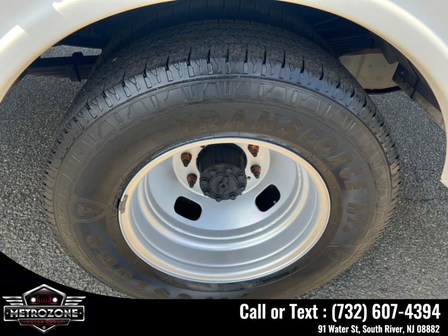 Used 2008 Ford F350 XLT RWD image 29