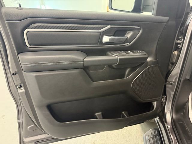 New 2026 RAM 1500 4x4 Crew Cab image 13