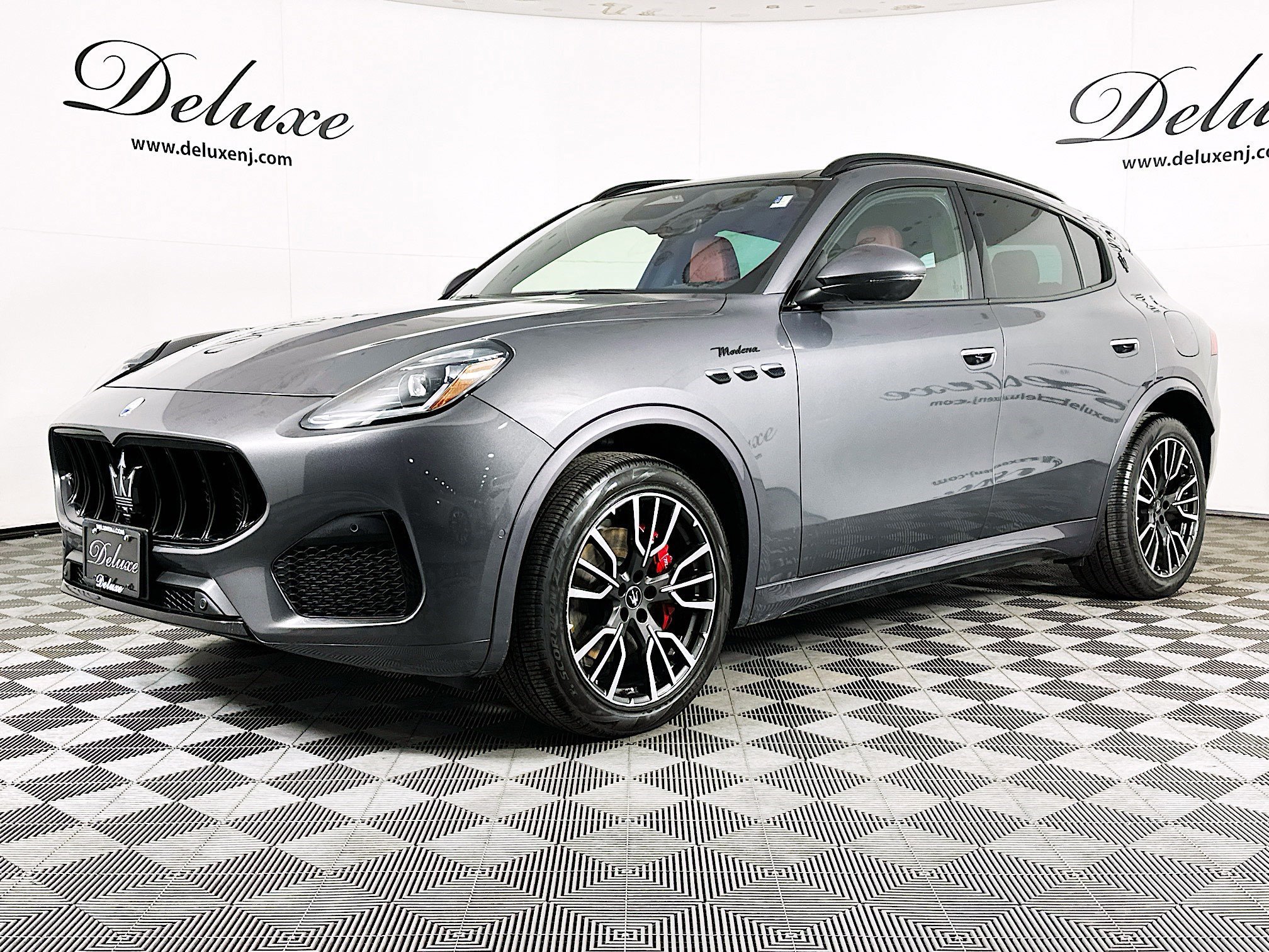 Used 2023 Maserati Grecale Modena image 3