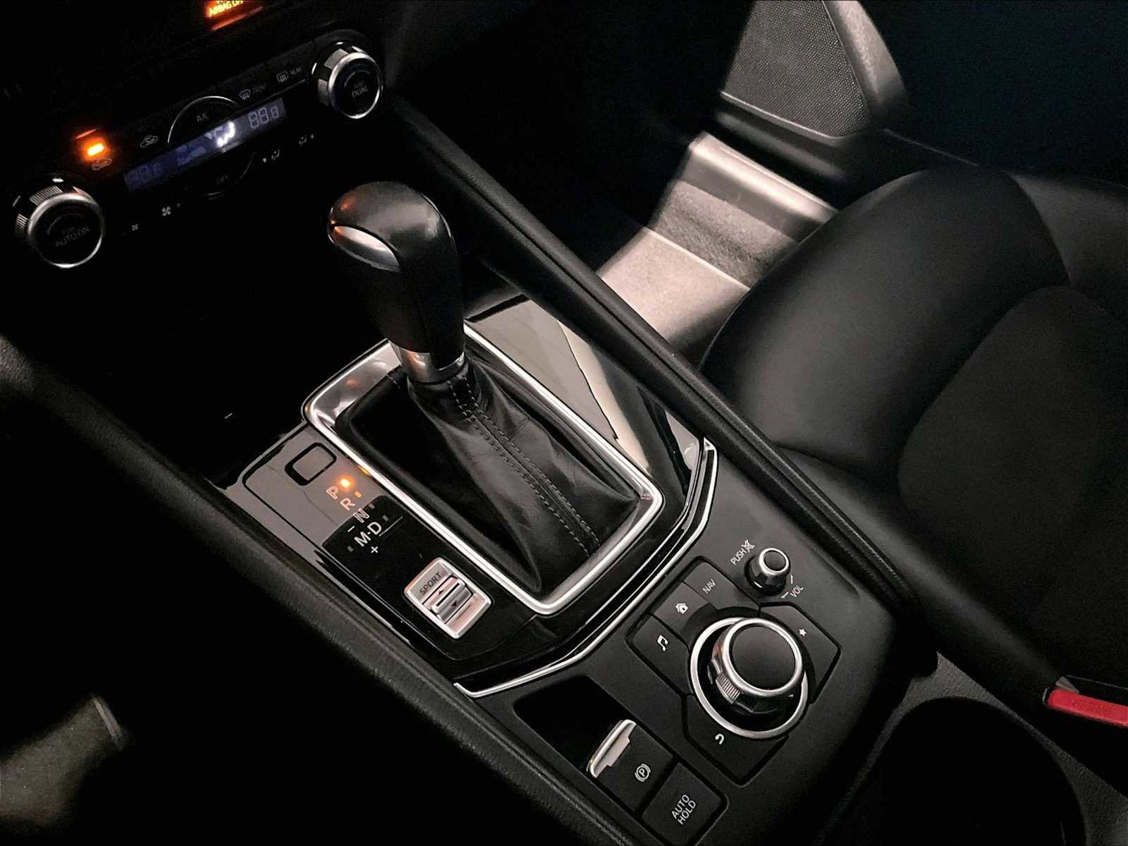 Used 2018 MAZDA CX-5 Touring w/ Preferred Equipment Package image 20