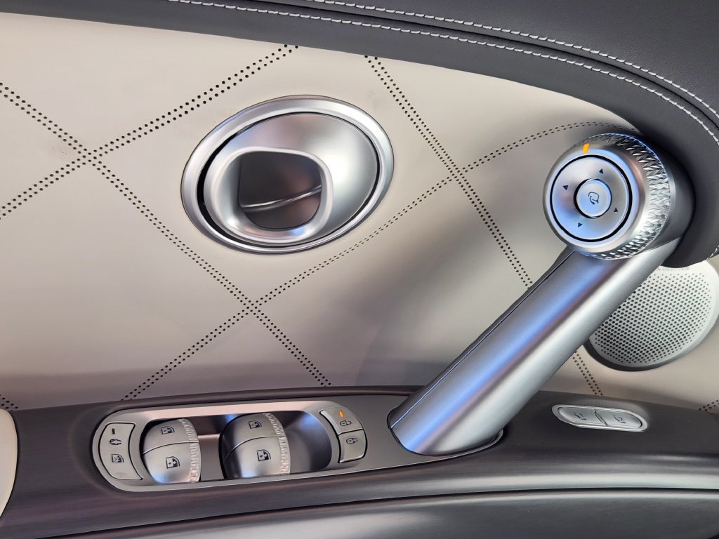 New 2027 Genesis GV60 Prestige AWD/4WD image 23