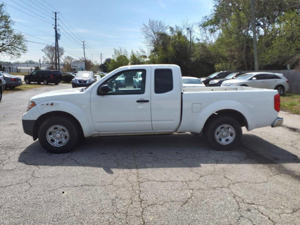 Used 2013 Nissan Frontier S image 6