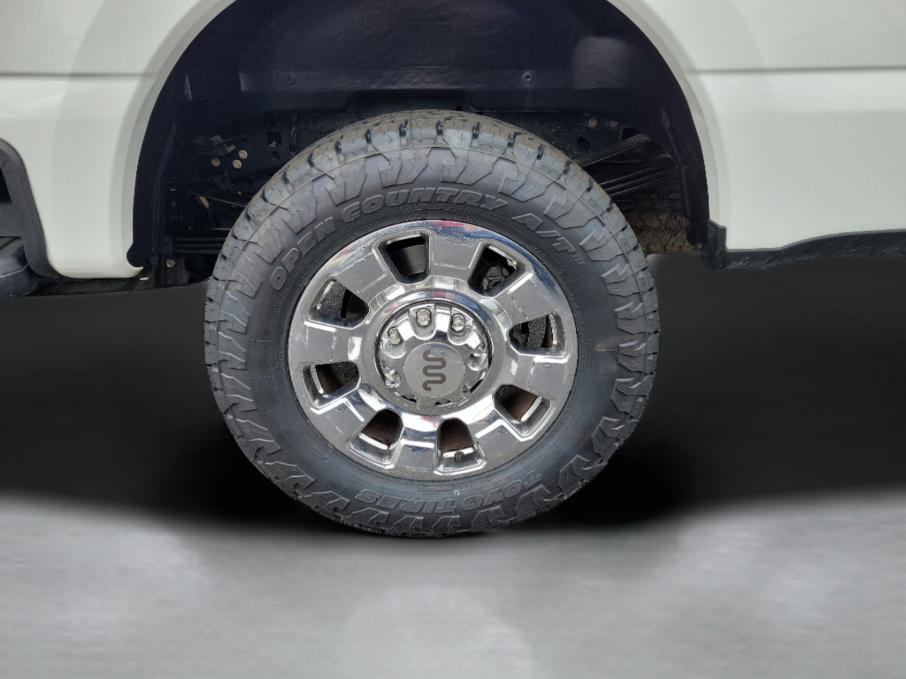 Used 2023 Ford F250 King Ranch w/ Chrome Package AWD/4WD image 32