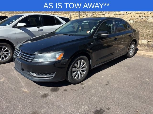 Used 2015 Volkswagen Passat 1.8T Wolfsburg Edition FWD image 2