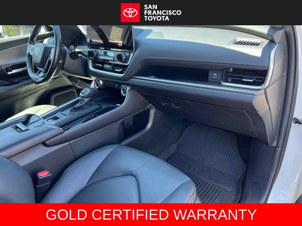 Certified 2024 Toyota Grand Highlander FWD image 23