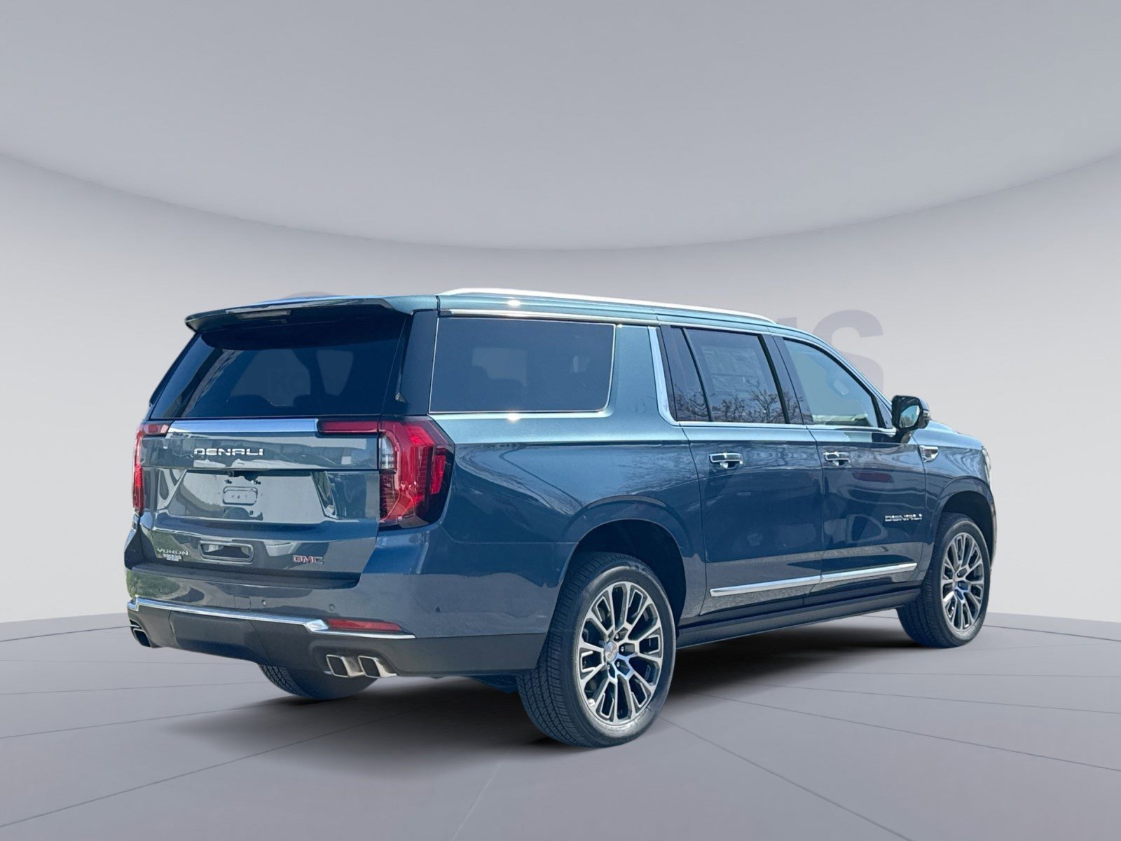 New 2026 GMC Yukon XL Denali w/ Sun & Power Step Package image 7