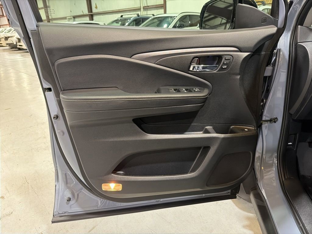 Used 2022 Honda Ridgeline RTL-E image 25