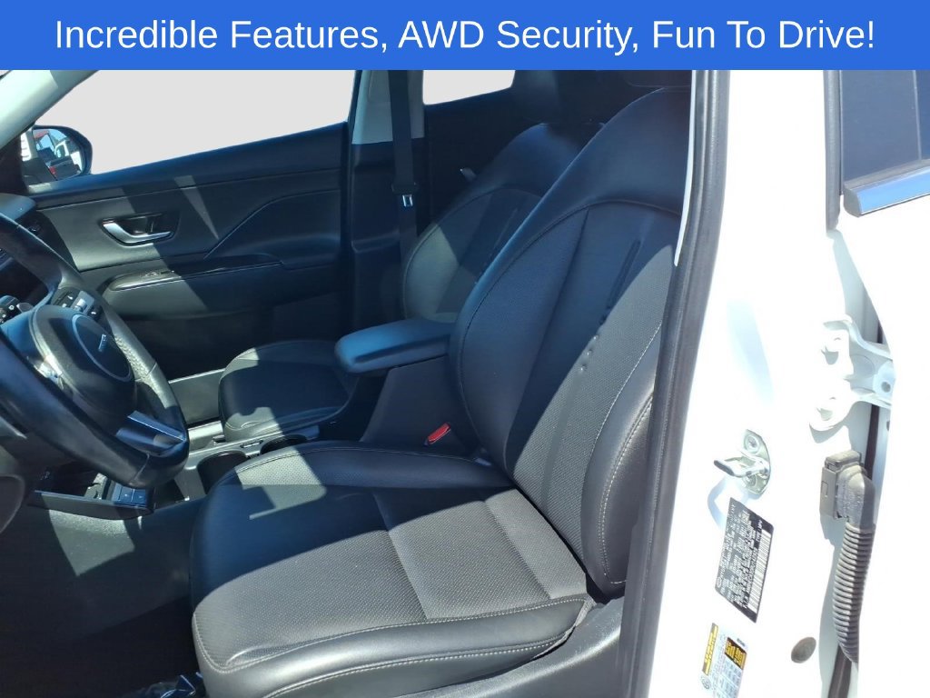 Used 2024 Hyundai Kona Limited AWD/4WD image 16