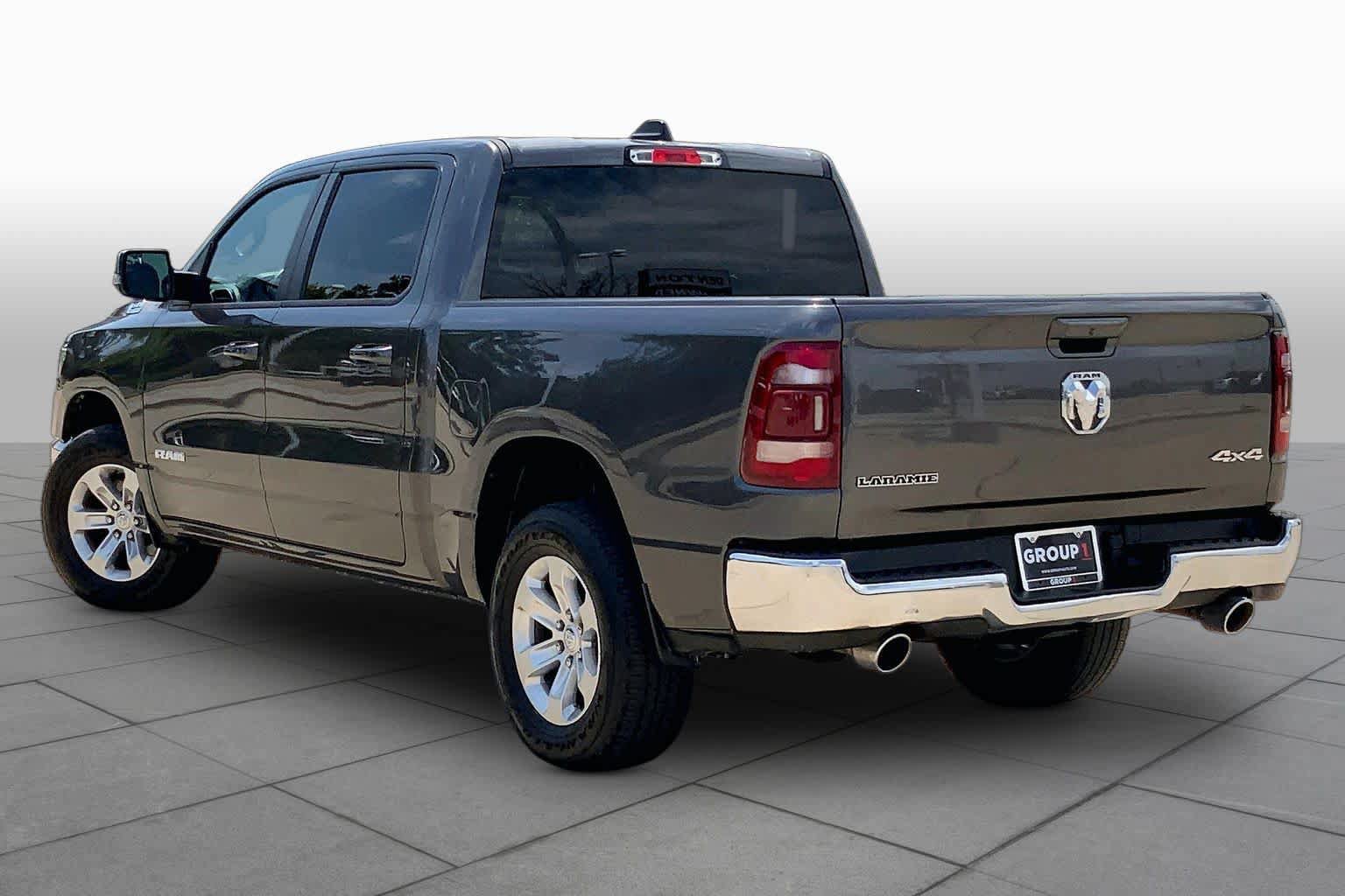 Used 2024 RAM 1500 Laramie AWD/4WD image 12