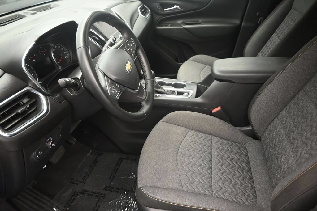 Used 2024 Chevrolet Equinox LT FWD image 12