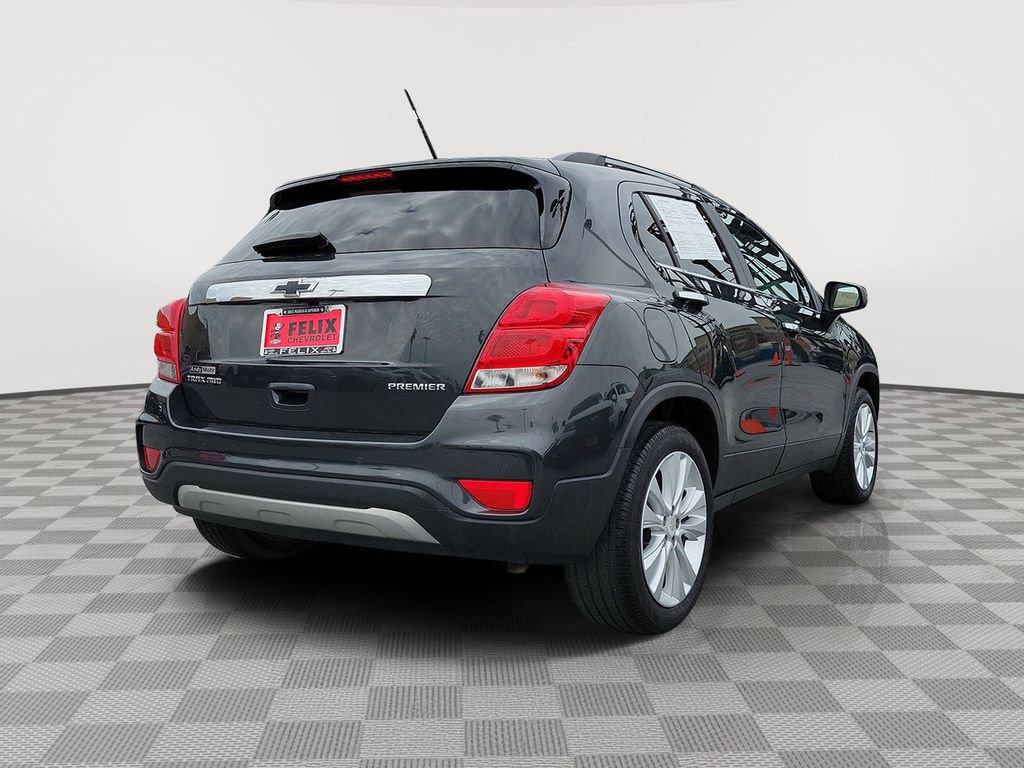 Used 2019 Chevrolet Trax Premier w/ LPO, Cargo Package image 3