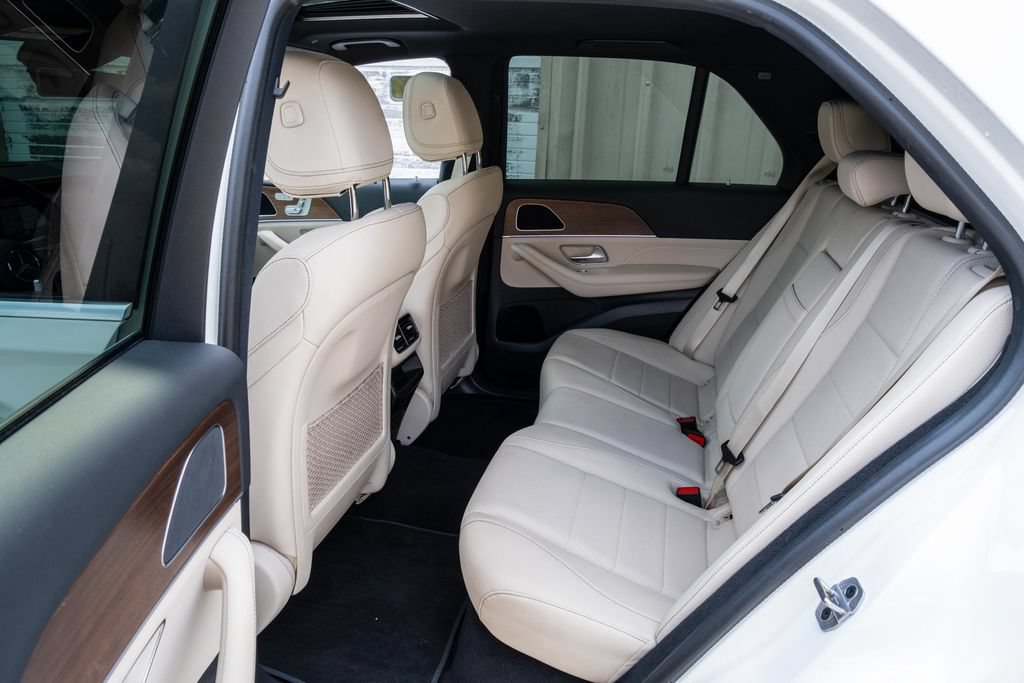 Used 2025 Mercedes-Benz GLE 350 4MATIC image 31