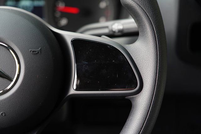 Used 2023 Mercedes-Benz Sprinter 3500 image 32