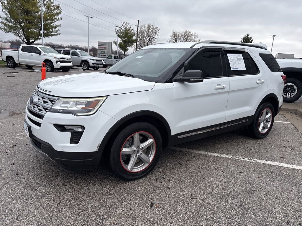 Used 2019 Ford Explorer XLT w/ Equipment Group 201A image 13