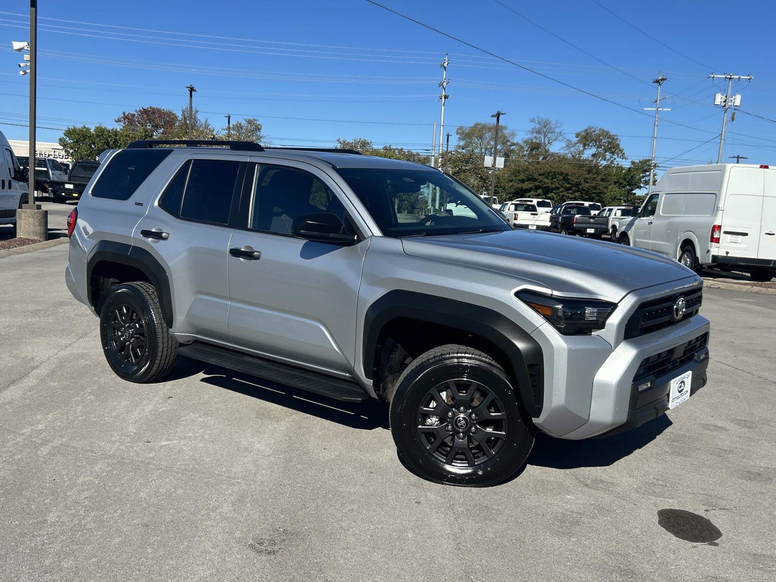 Used 2025 Toyota 4Runner SR5 AWD/4WD image 1