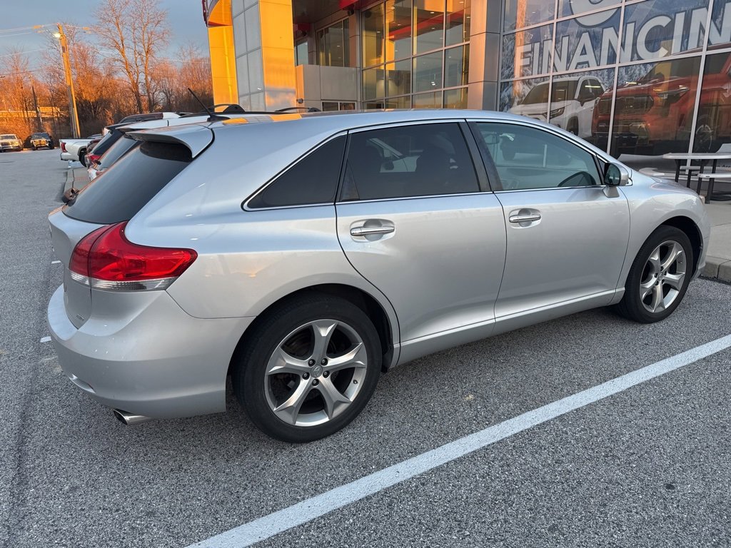 Used 2009 Toyota Venza AWD image 3