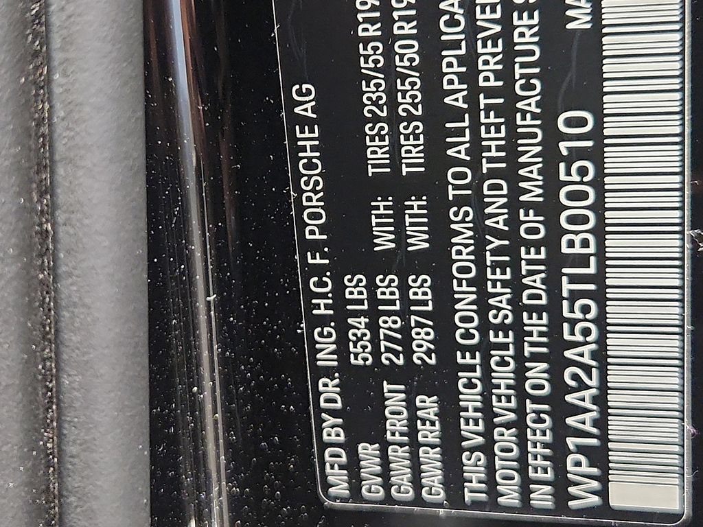 Certified 2026 Porsche Macan AWD/4WD image 27