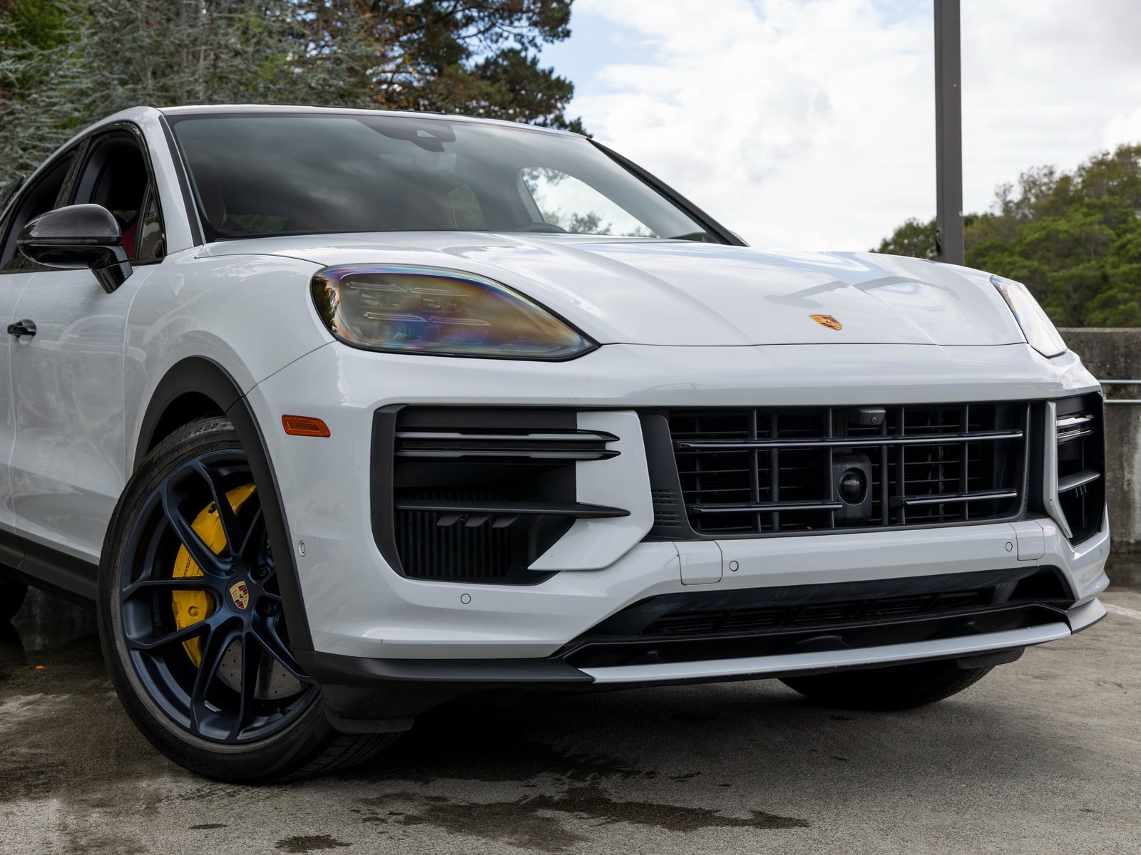Certified 2024 Porsche Cayenne Turbo GT image 9