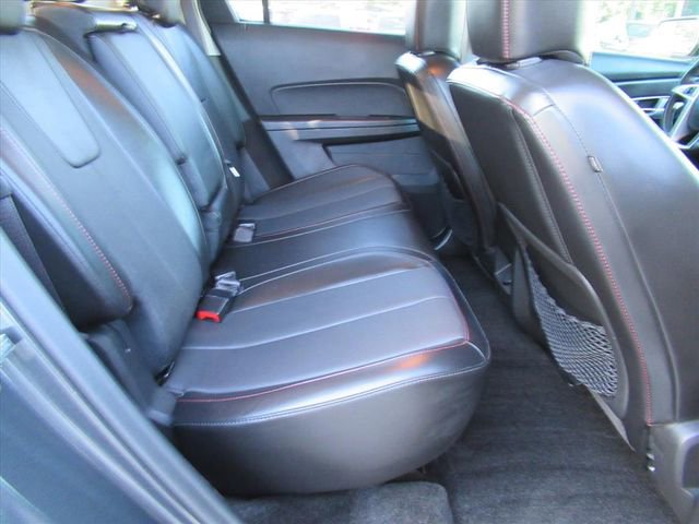 Used 2017 GMC Terrain SLT w/ Open Road Package FWD image 29