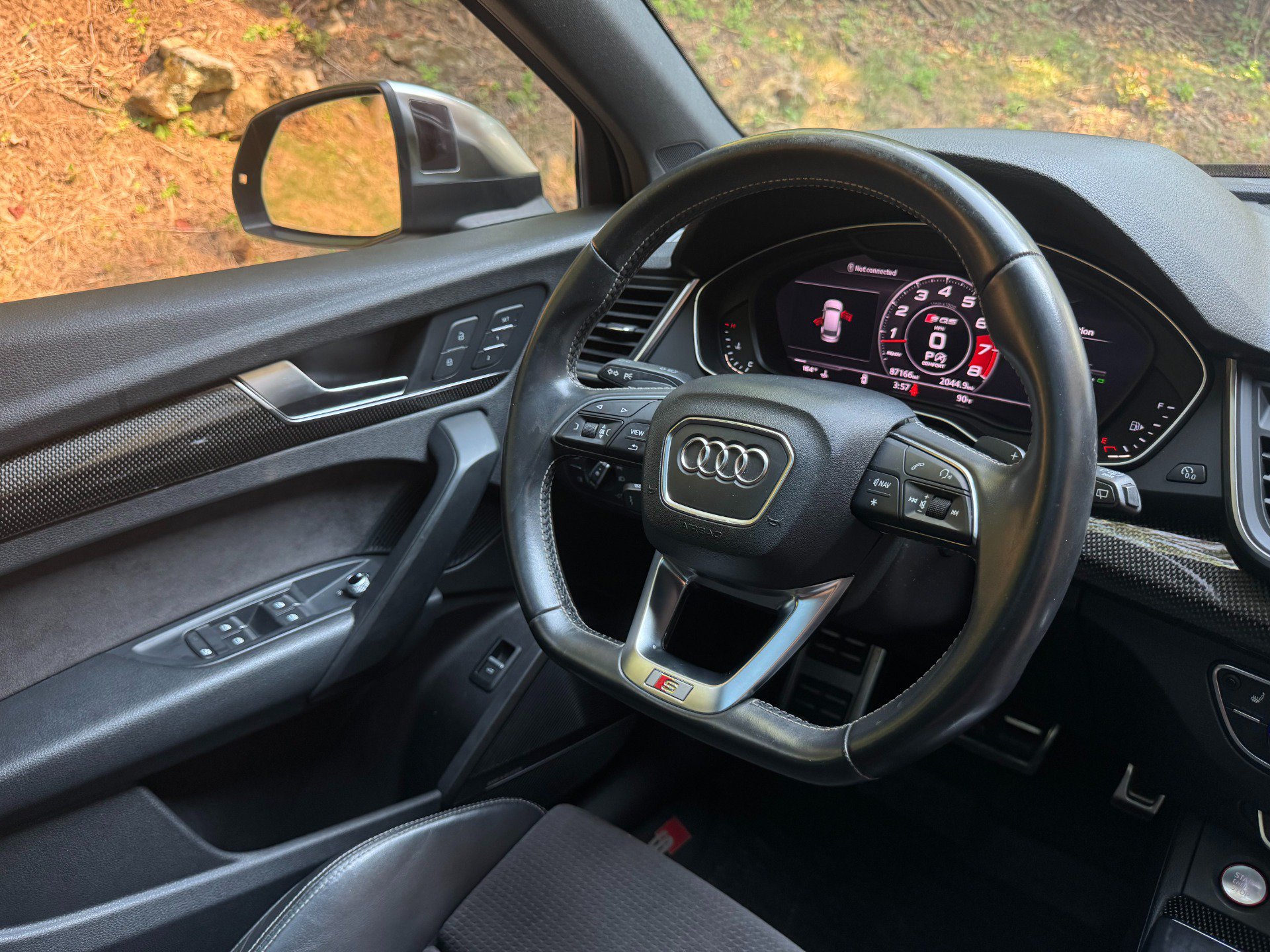 Used 2018 Audi SQ5 Premium Plus w/ Navigation Package AWD/4WD image 28