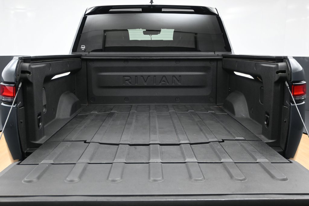 Used 2022 Rivian R1T Launch Edition AWD/4WD image 8