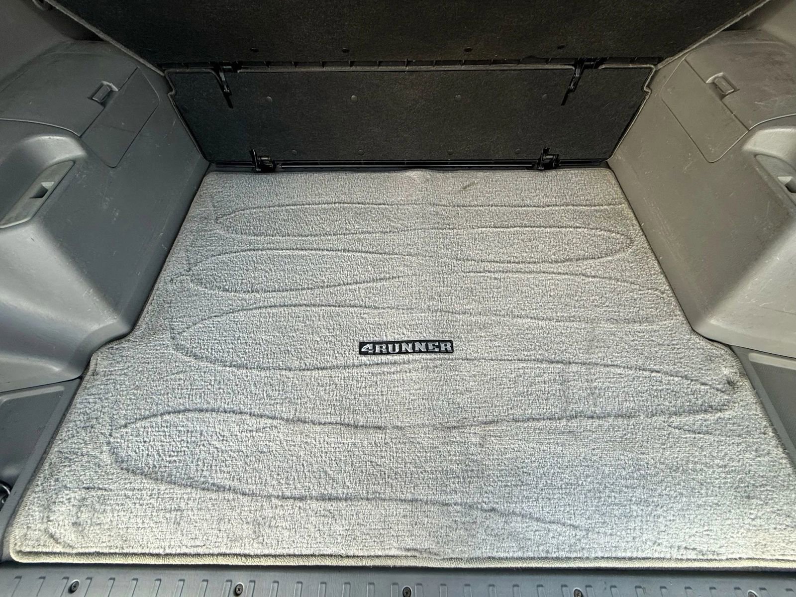 Used 2003 Toyota 4Runner Sport AWD/4WD image 12