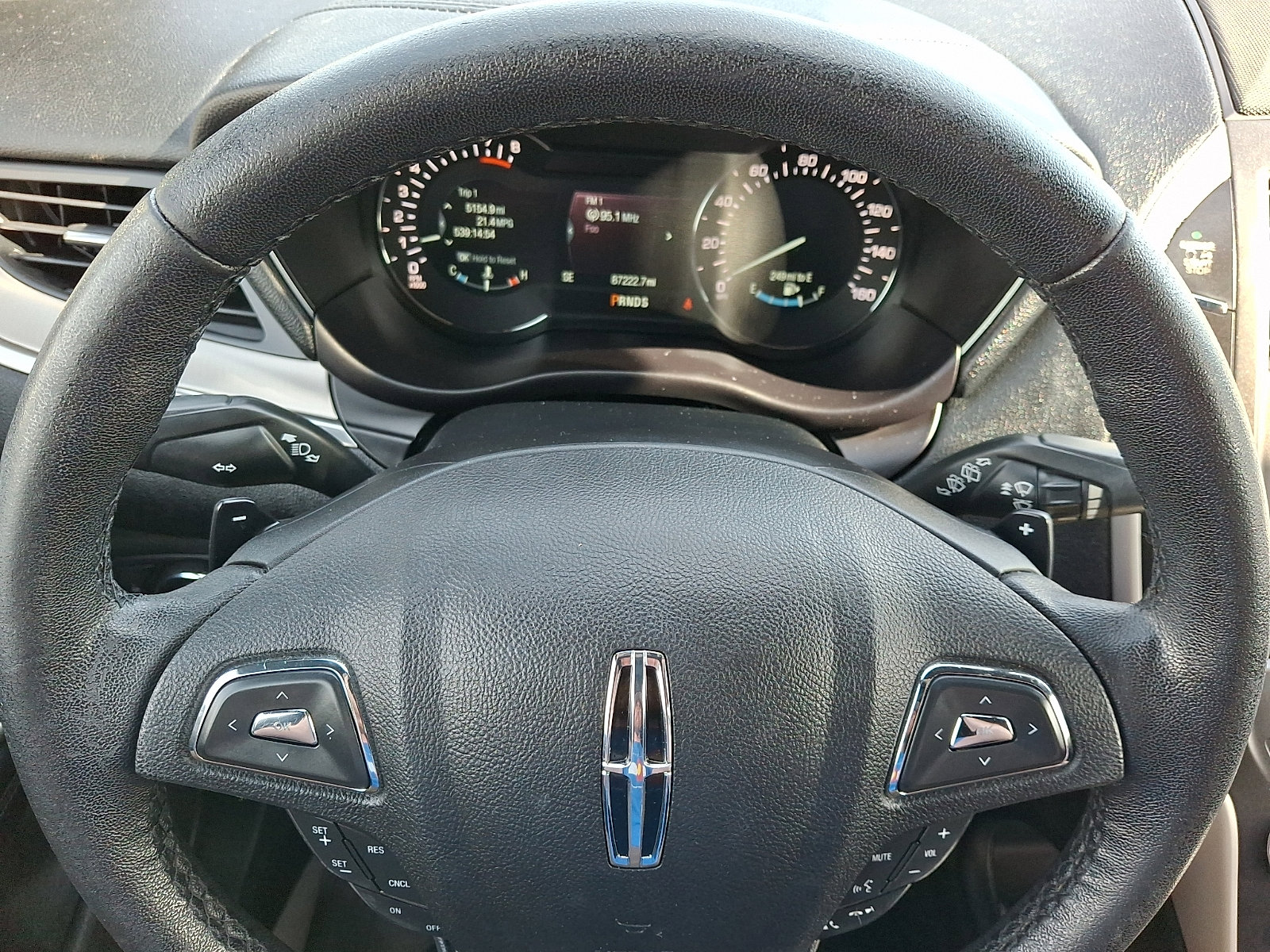 Used 2018 Lincoln MKC Premiere image 19