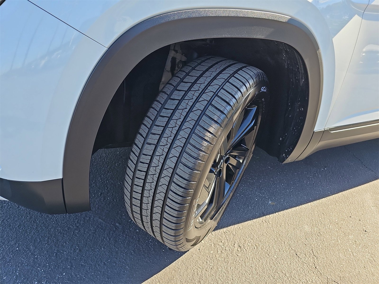 Used 2023 Volkswagen Atlas SE w/ Panoramic Sunroof Package image 36