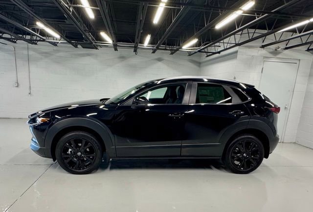 Certified 2025 MAZDA CX-30 AWD 2.5 S w/ Select Sport Pkg image 2