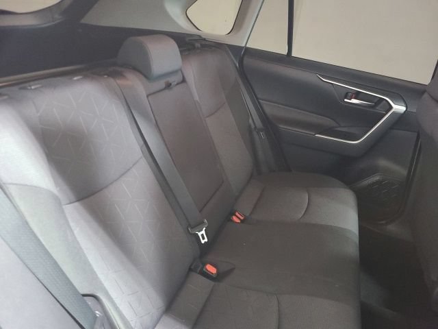 Used 2019 Toyota RAV4 XLE w/ Convenience Package AWD/4WD image 16