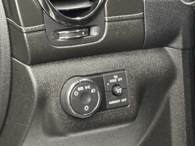 Used 2015 Buick Enclave Leather image 16