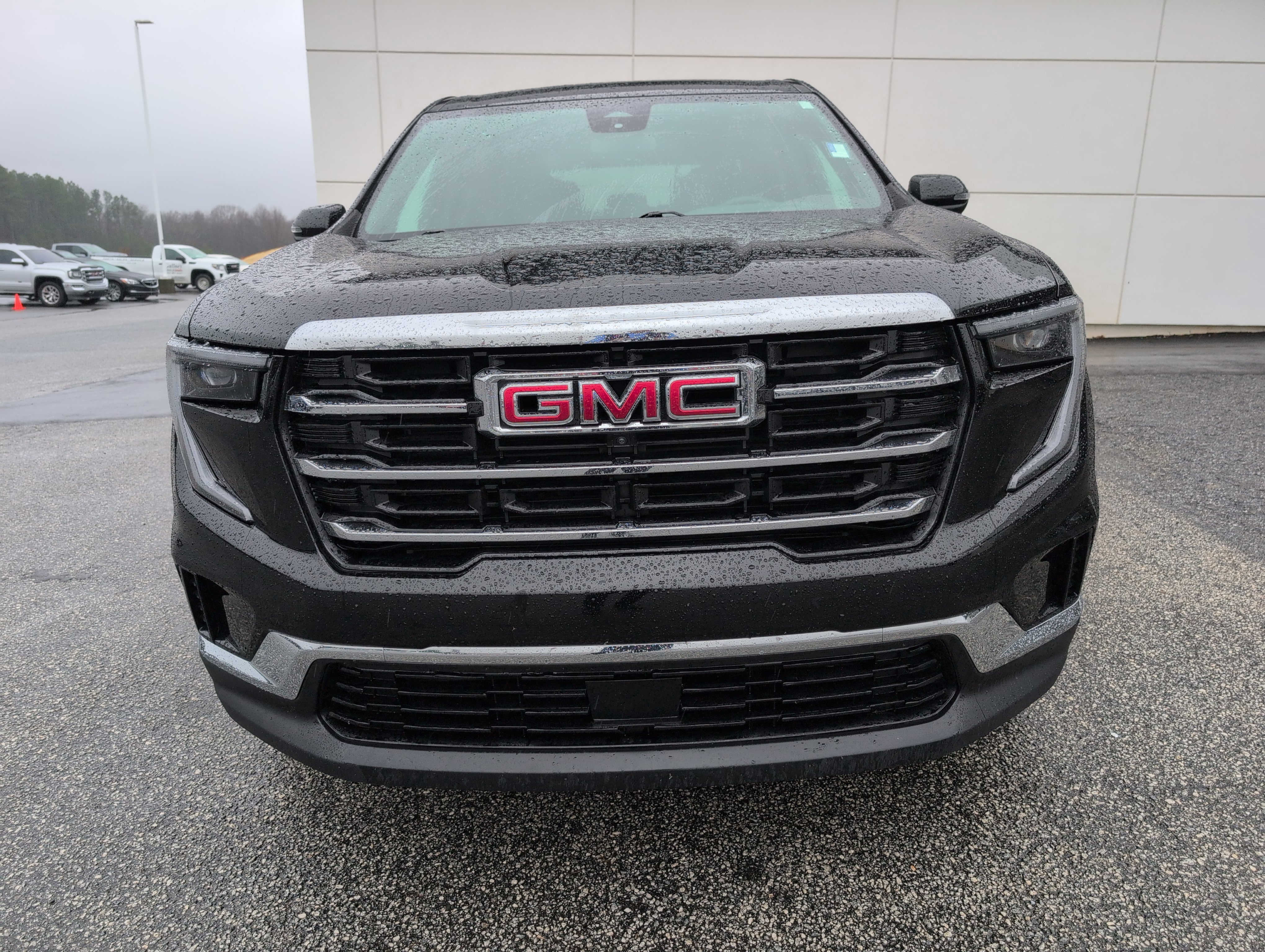 Used 2025 GMC Acadia Elevation image 12