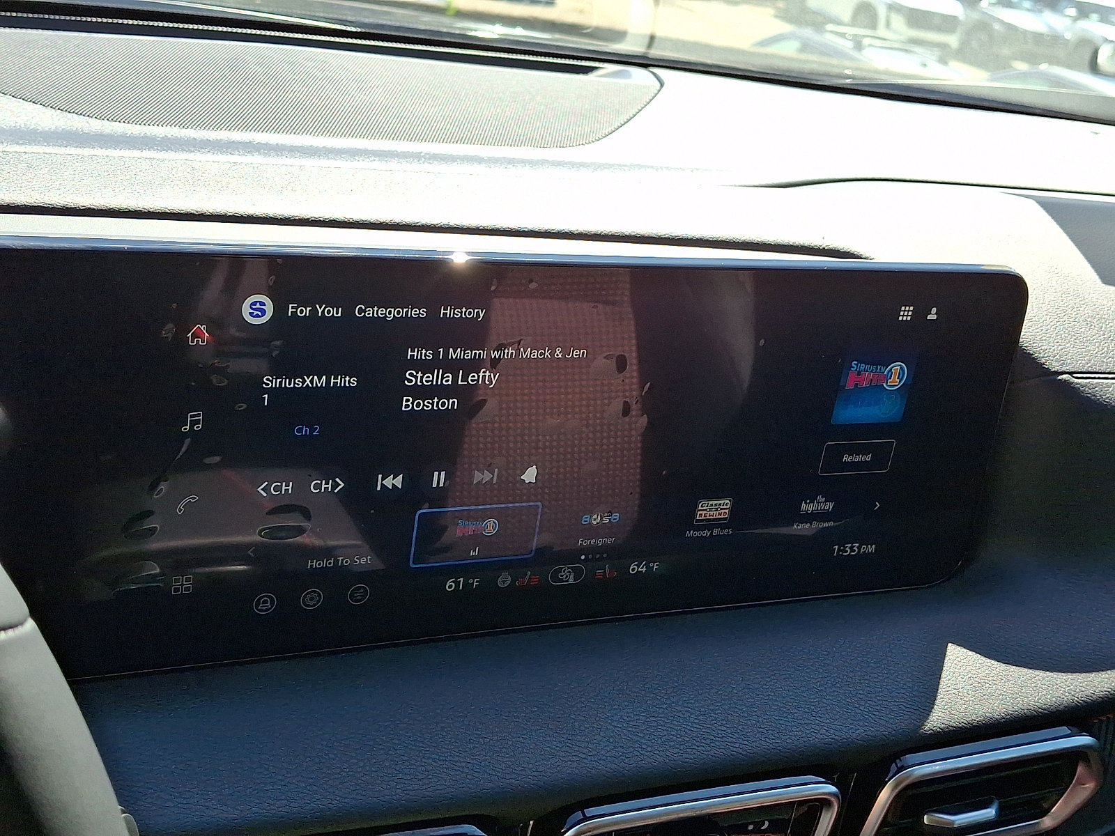 New 2027 Nissan Sentra SR w/ SR All Weather Package FWD image 15