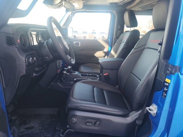 New 2026 Jeep Wrangler Rubicon AWD/4WD image 18