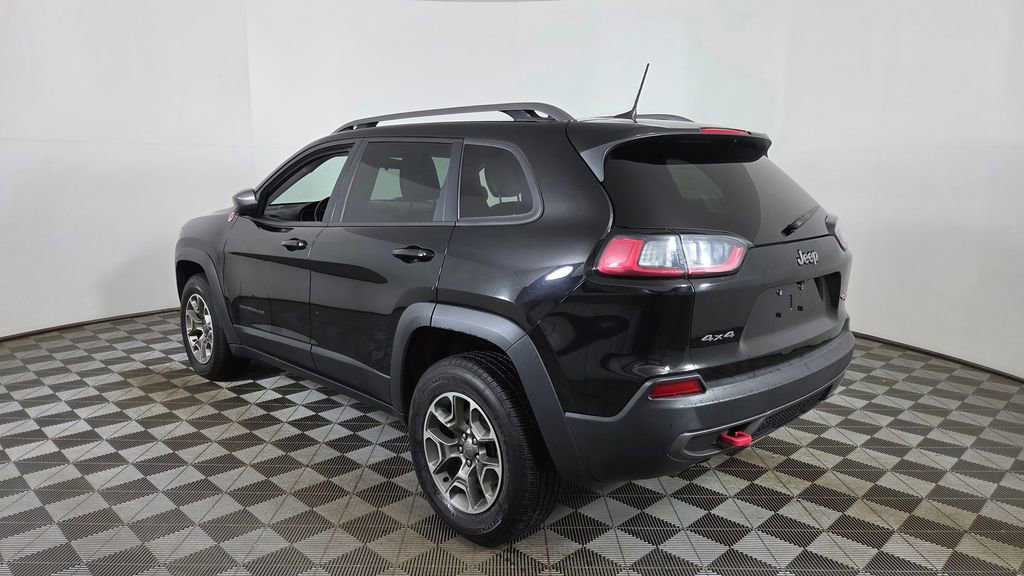 Used 2020 Jeep Cherokee Trailhawk AWD/4WD image 10