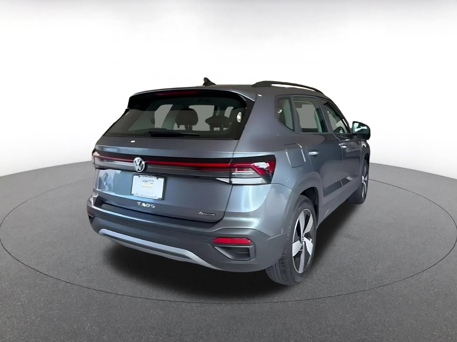 Used 2026 Volkswagen Taos S AWD/4WD image 12