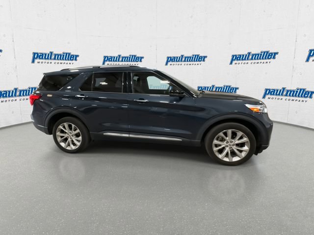 Used 2022 Ford Explorer Platinum w/ Equipment Group 601A AWD/4WD image 13