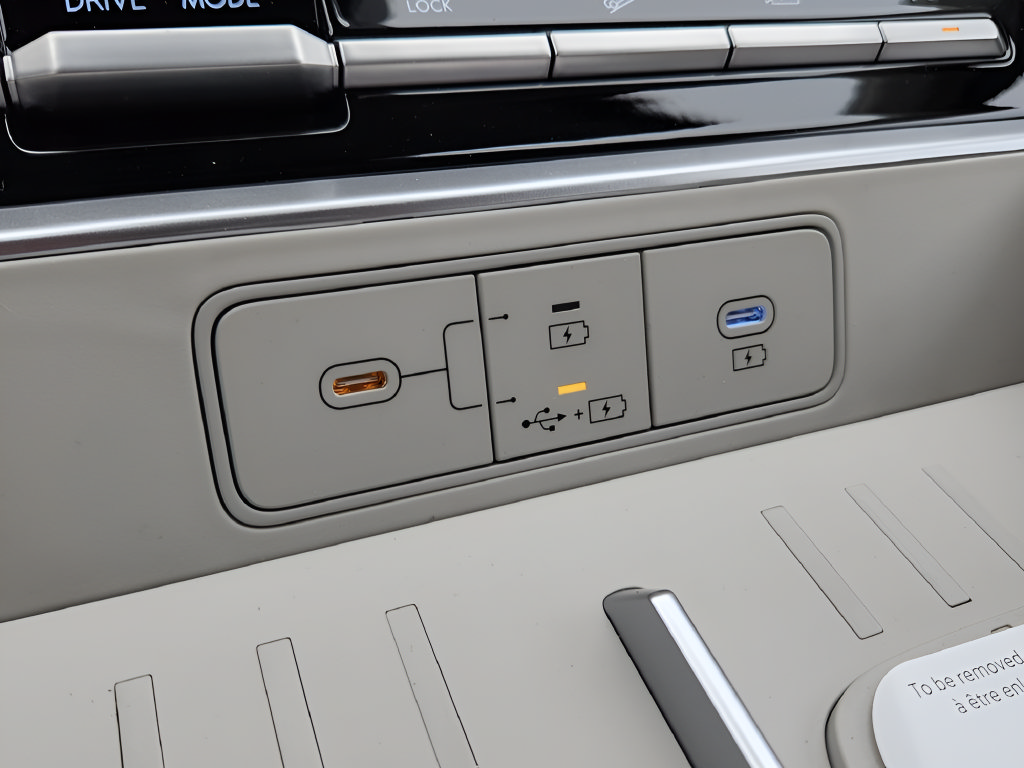 New 2026 Hyundai Santa Fe SE AWD/4WD image 19