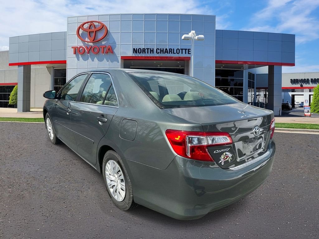Used 2012 Toyota Camry LE image 6