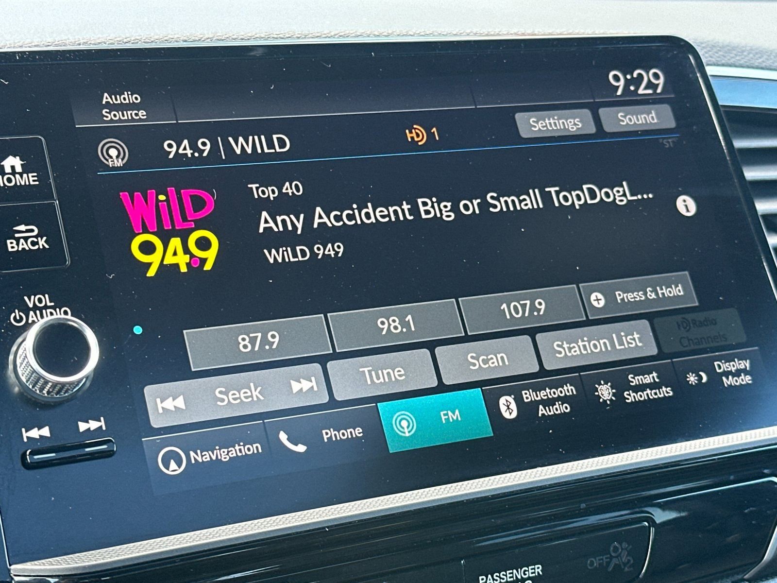 Used 2025 Honda Ridgeline TrailSport image 17