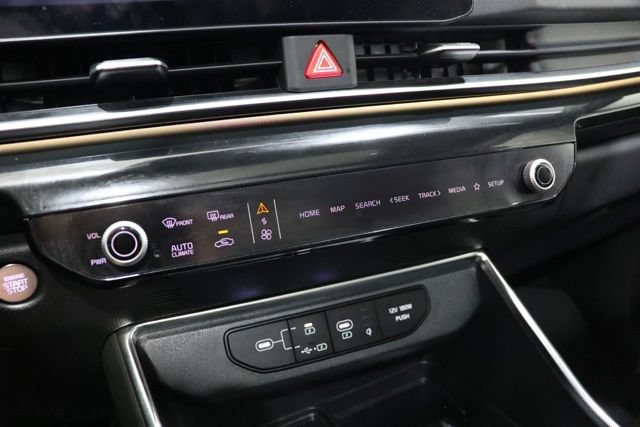 Used 2025 Kia Carnival SX Prestige FWD image 27