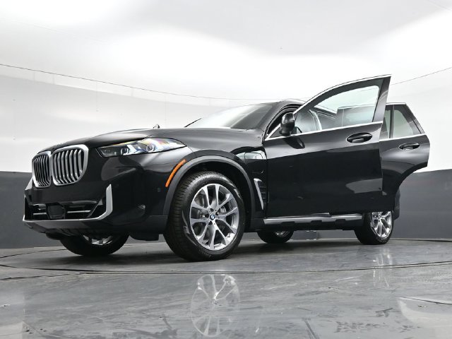 New 2026 BMW X5 xDrive50e w/ Executive Package AWD/4WD image 44