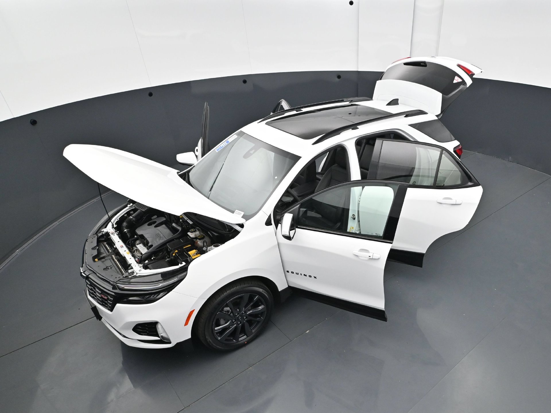 Used 2024 Chevrolet Equinox RS w/ RS Leather Package AWD/4WD image 42